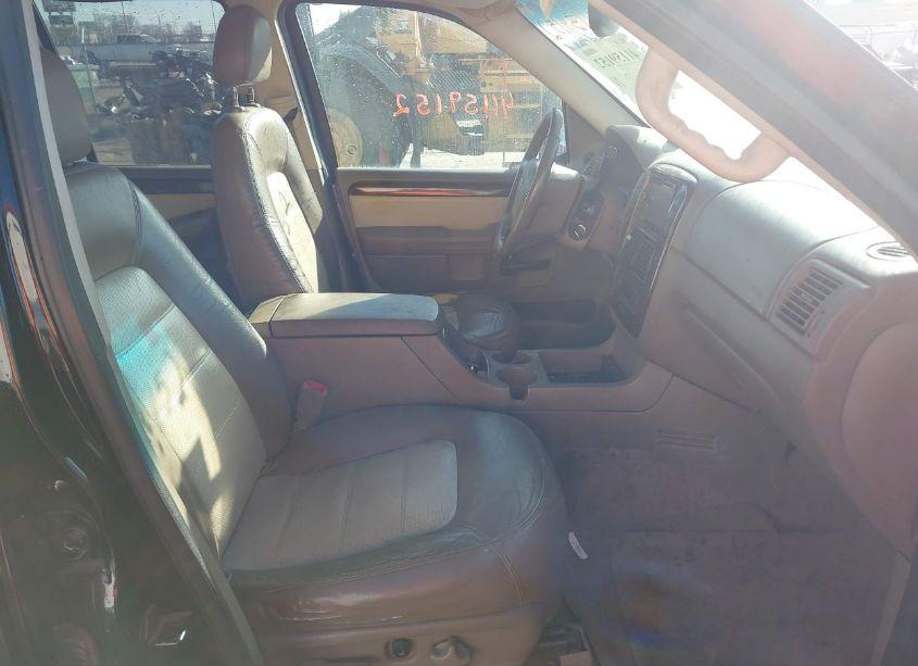 Photo 5 of 2004 Ford Explorer EDDIE BAUER (VIN 1FMZU74K74UB78448)