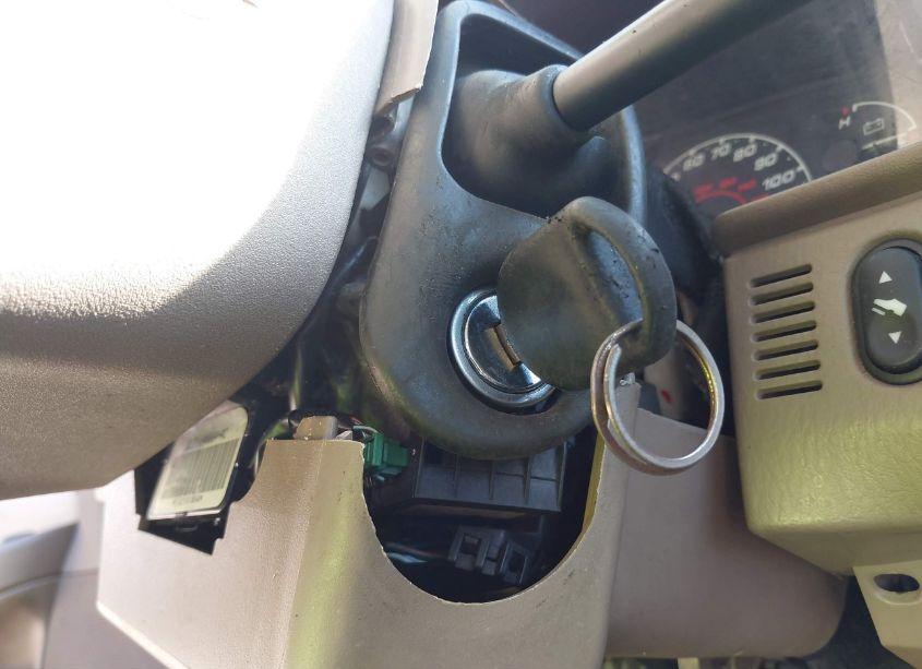 Photo 11 of 2002 Ford Explorer EDDIE BAUER (VIN 1FMZU74K92ZC61928)