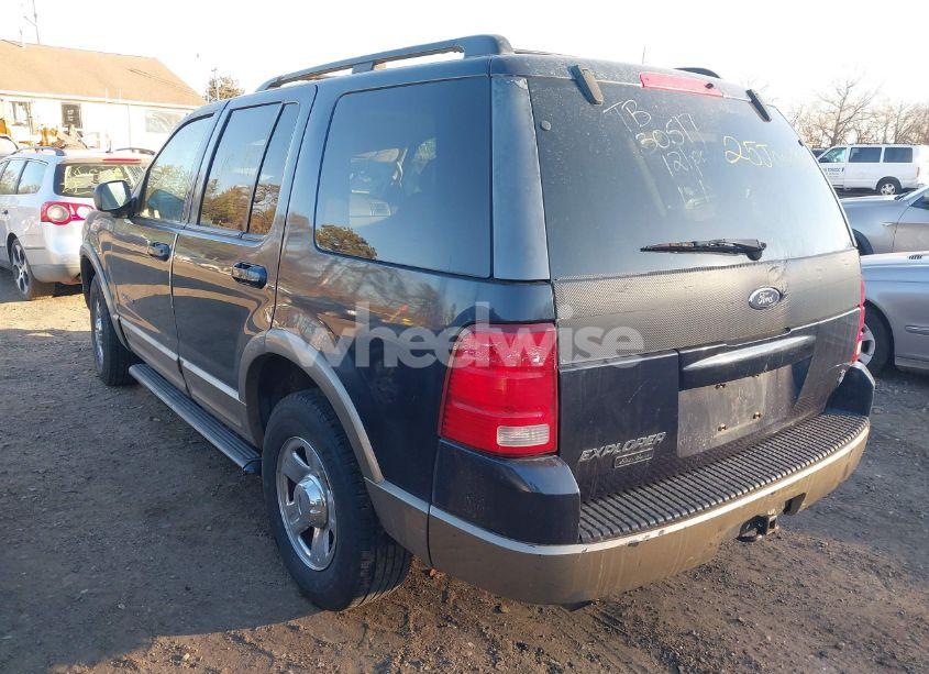 Photo 2 of 2002 Ford Explorer EDDIE BAUER (VIN 1FMZU74W32UA41460)