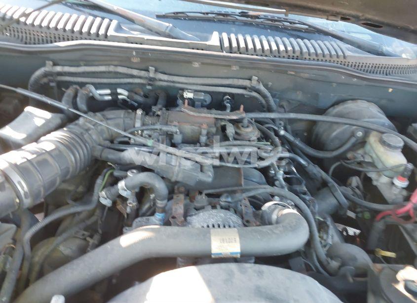 Photo 9 of 2002 Ford Explorer EDDIE BAUER (VIN 1FMZU74W32UA41460)