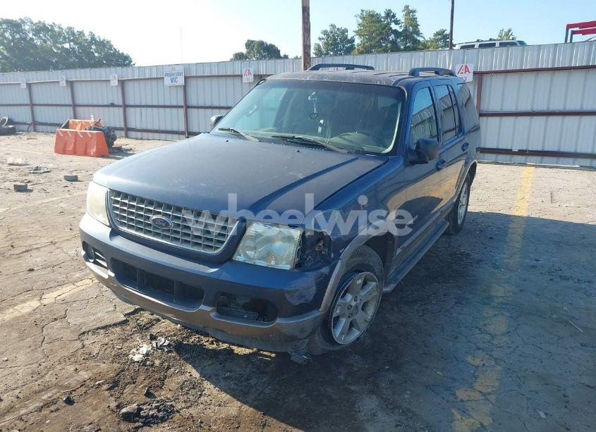 Photo 2 of 2004 Ford Explorer EDDIE BAUER (VIN 1FMZU74W54UA54147)