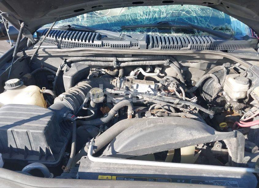 Photo 10 of 2005 Ford Explorer EDDIE BAUER (VIN 1FMZU74W85UA71901)