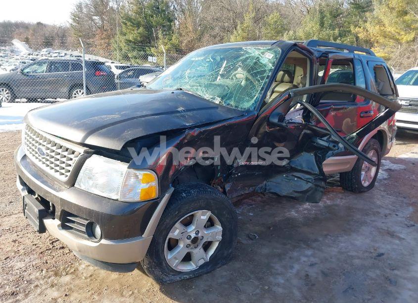 Photo 2 of 2005 Ford Explorer EDDIE BAUER (VIN 1FMZU74W85UA71901)