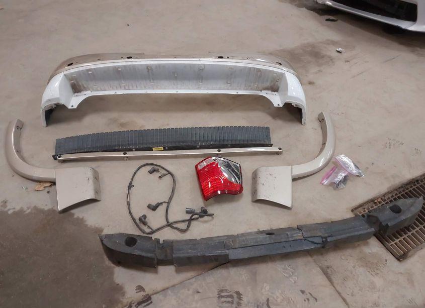 Photo 12 of 2005 Ford Explorer EDDIE BAUER (VIN 1FMZU74WX5ZA47845)