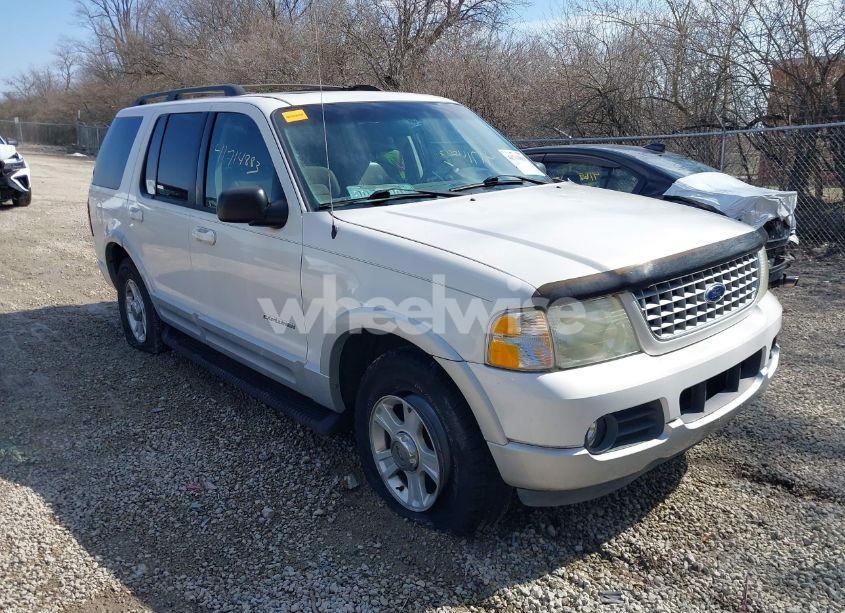 2002 Ford Explorer LIMITED (VIN 1FMZU75E12ZA77334) main photo