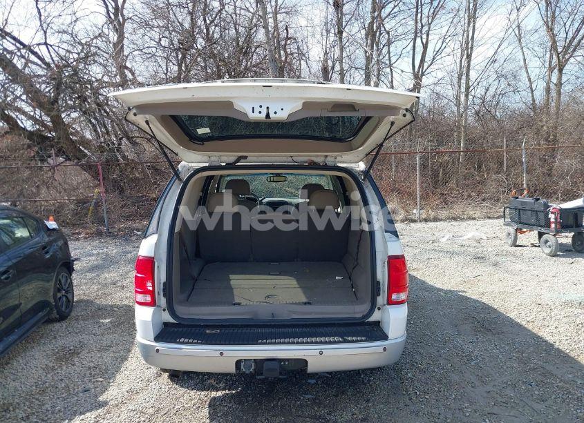 Photo 16 of 2002 Ford Explorer LIMITED (VIN 1FMZU75E12ZA77334)