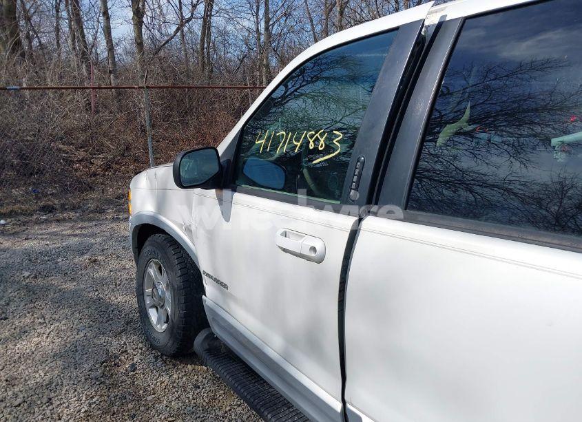 Photo 17 of 2002 Ford Explorer LIMITED (VIN 1FMZU75E12ZA77334)