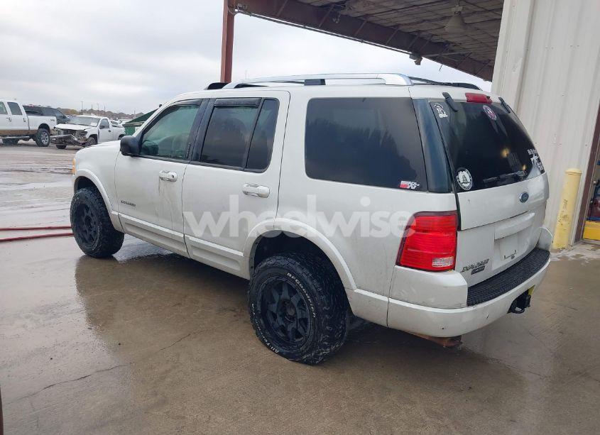 Photo 3 of 2004 Ford Explorer LIMITED (VIN 1FMZU75K84ZA92292)