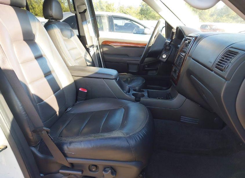 Photo 5 of 2004 Ford Explorer LIMITED (VIN 1FMZU75W34ZA80280)