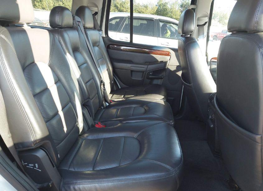 Photo 8 of 2004 Ford Explorer LIMITED (VIN 1FMZU75W34ZA80280)