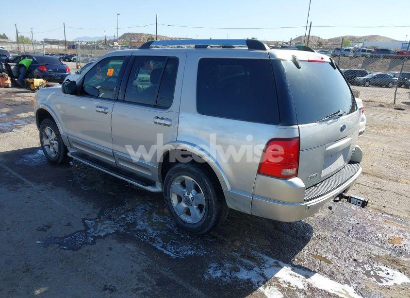 Photo 3 of 2005 Ford Explorer LIMITED (VIN 1FMZU75W35UB07749)