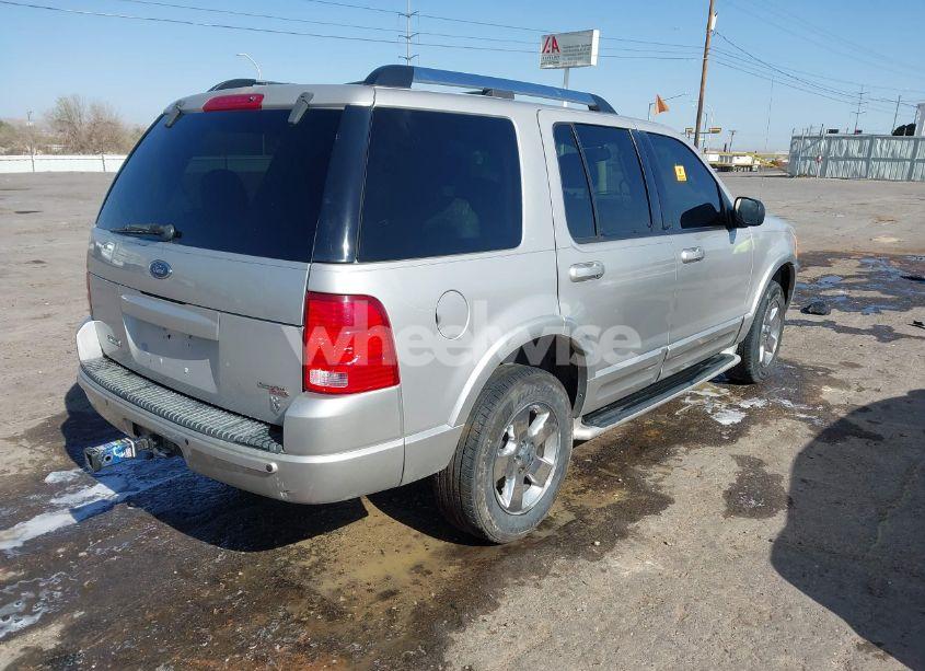 Photo 4 of 2005 Ford Explorer LIMITED (VIN 1FMZU75W35UB07749)