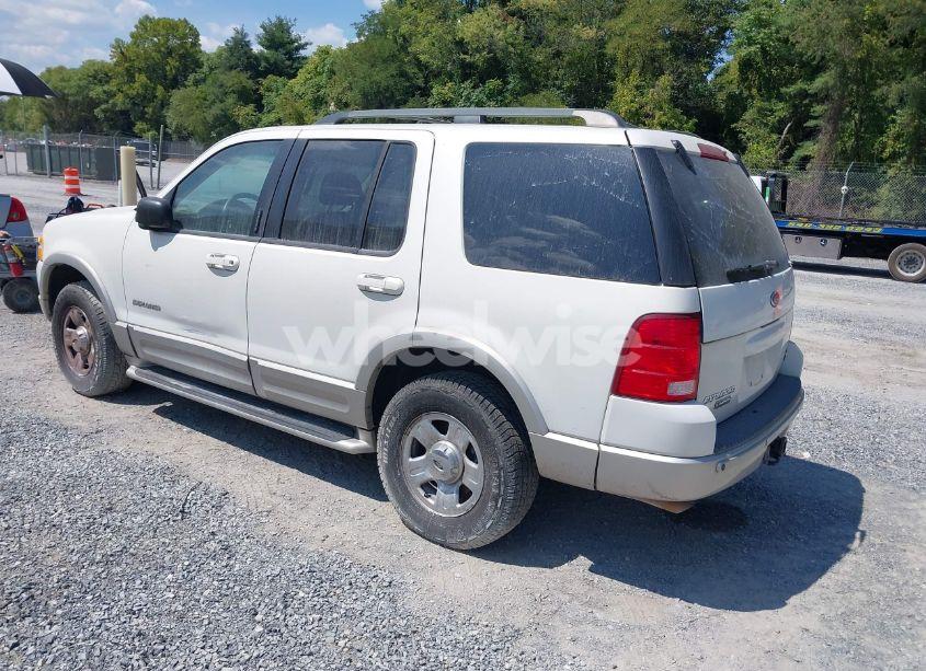 Photo 3 of 2002 Ford Explorer LIMITED (VIN 1FMZU75W52ZC13926)