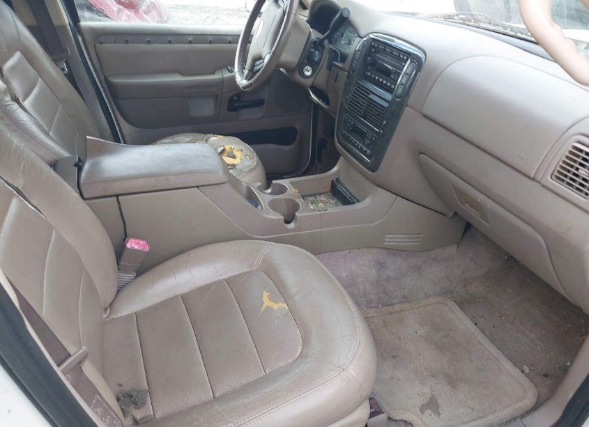 Photo 5 of 2002 Ford Explorer LIMITED (VIN 1FMZU75W62ZC45591)