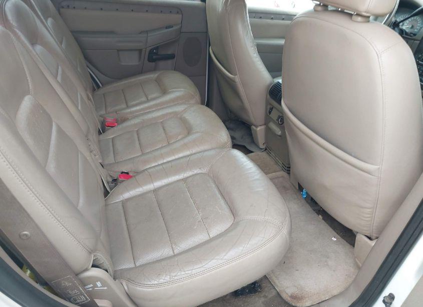 Photo 8 of 2002 Ford Explorer LIMITED (VIN 1FMZU75W62ZC45591)