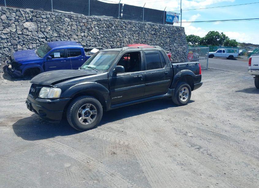 Photo 2 of 2002 Ford Explorer SPORT TRAC VALUE (VIN 1FMZU77E02UB84319)