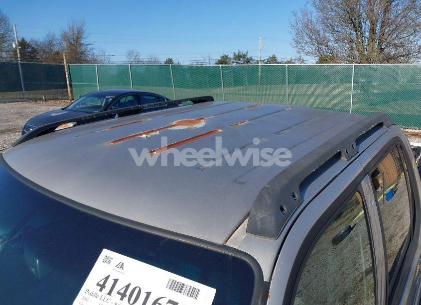 Photo 6 of 2003 Ford Explorer SPORT TRAC XLS/XLT (VIN 1FMZU77E13UC07611)