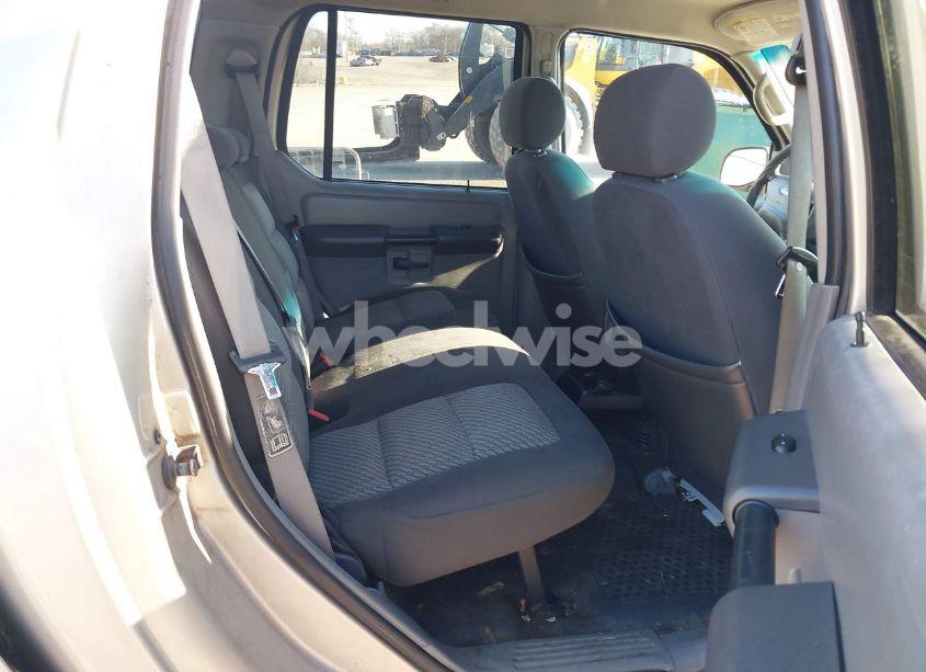 Photo 8 of 2003 Ford Explorer SPORT TRAC XLS/XLT (VIN 1FMZU77E13UC07611)
