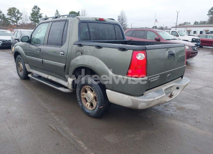 Photo 3 of 2003 Ford Explorer SPORT TRAC XLS/XLT (VIN 1FMZU77E13UC32685)