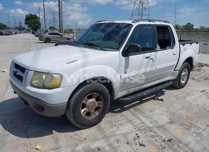 Photo 2 of 2002 Ford Explorer SPORT TRAC (VIN 1FMZU77E22UD24886)