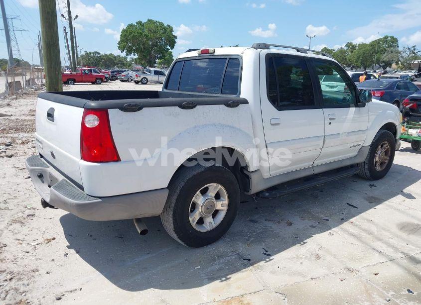 Photo 4 of 2002 Ford Explorer SPORT TRAC (VIN 1FMZU77E22UD24886)