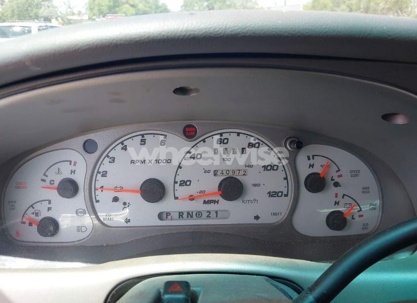 Photo 7 of 2002 Ford Explorer SPORT TRAC (VIN 1FMZU77E22UD24886)