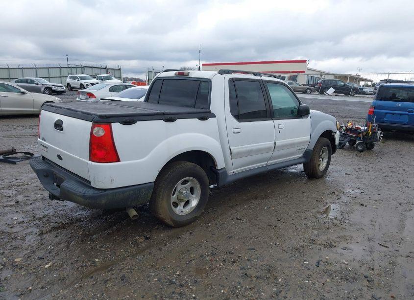 Photo 4 of 2002 Ford Explorer SPORT TRAC (VIN 1FMZU77E22UD39162)