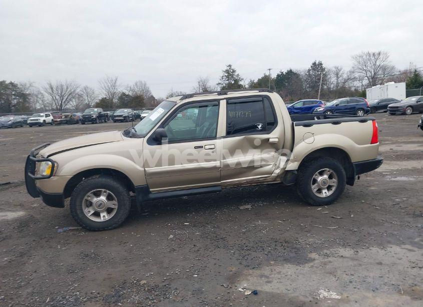 Photo 14 of 2003 Ford Explorer SPORT TRAC XLS/XLT (VIN 1FMZU77E33UB19417)