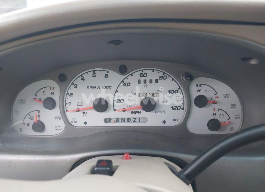 Photo 7 of 2003 Ford Explorer SPORT TRAC XLS/XLT (VIN 1FMZU77E33UB19417)