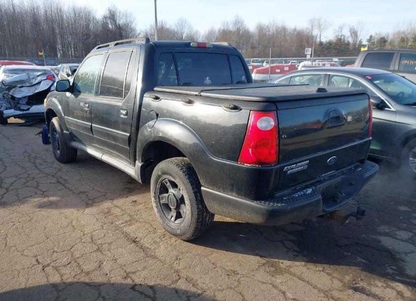 Photo 3 of 2003 Ford Explorer SPORT TRAC XLS/XLT (VIN 1FMZU77E33UB66740)