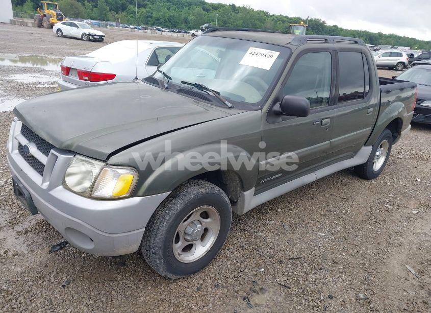 Photo 2 of 2002 Ford Explorer SPORT TRAC (VIN 1FMZU77E42UC02871)