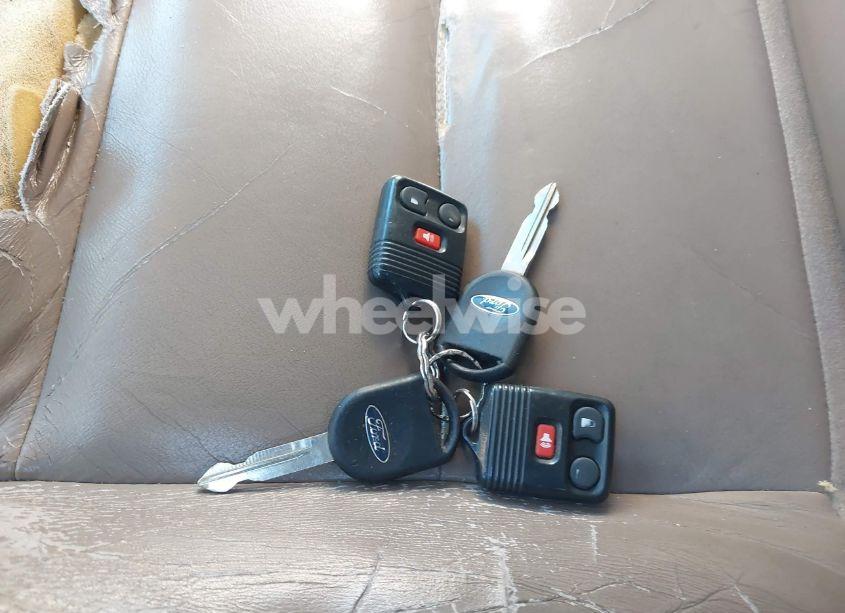 Photo 11 of 2002 Ford Explorer SPORT TRAC (VIN 1FMZU77E42UC47146)