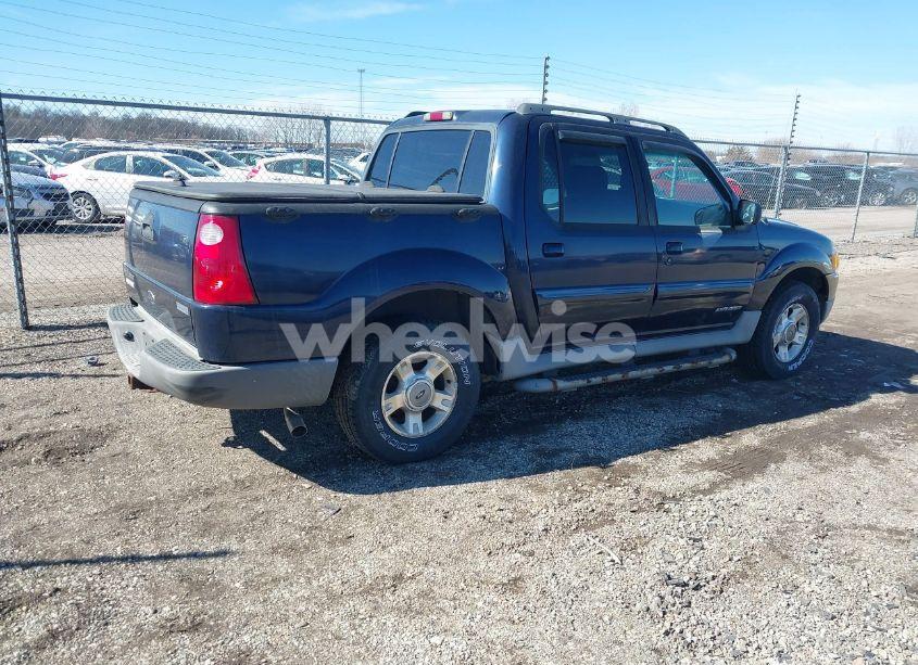 Photo 4 of 2002 Ford Explorer SPORT TRAC (VIN 1FMZU77E52UC57622)