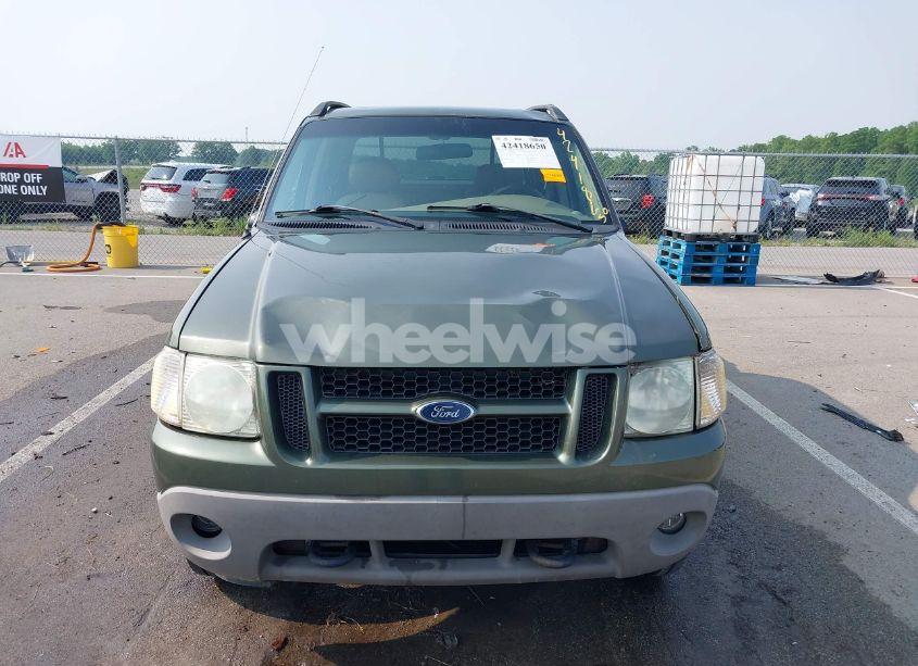 Photo 12 of 2002 Ford Explorer SPORT TRAC (VIN 1FMZU77E62UB76225)