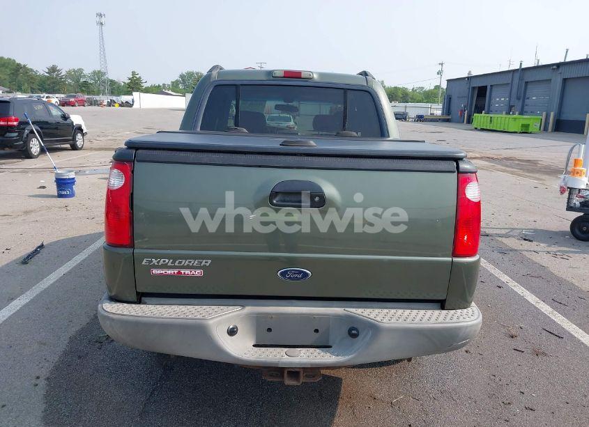 Photo 16 of 2002 Ford Explorer SPORT TRAC (VIN 1FMZU77E62UB76225)