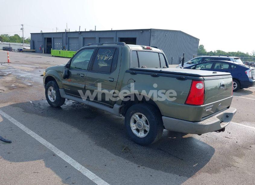 Photo 3 of 2002 Ford Explorer SPORT TRAC (VIN 1FMZU77E62UB76225)