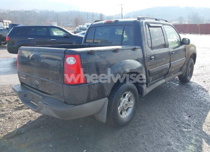 Photo 6 of 2002 Ford Explorer SPORT TRAC (VIN 1FMZU77E62UC19638)