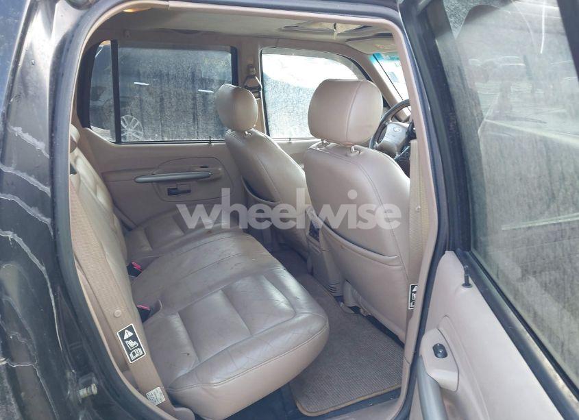 Photo 8 of 2002 Ford Explorer SPORT TRAC (VIN 1FMZU77E62UC19638)