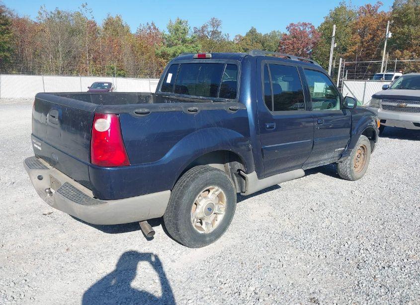 Photo 4 of 2002 Ford Explorer SPORT TRAC (VIN 1FMZU77E62UD43098)