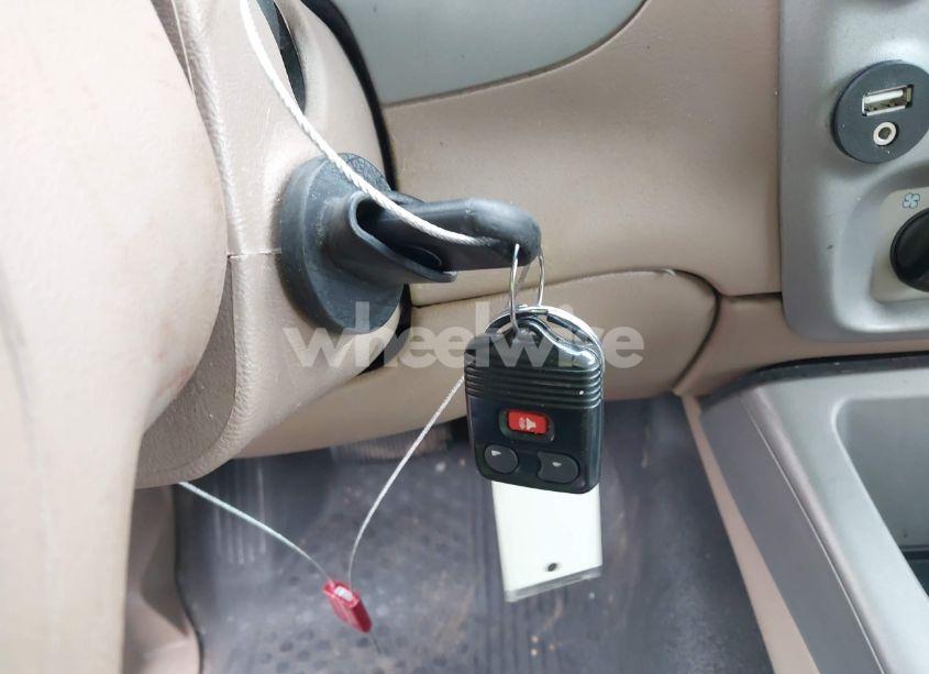 Photo 11 of 2002 Ford Explorer SPORT TRAC (VIN 1FMZU77E62UD71550)