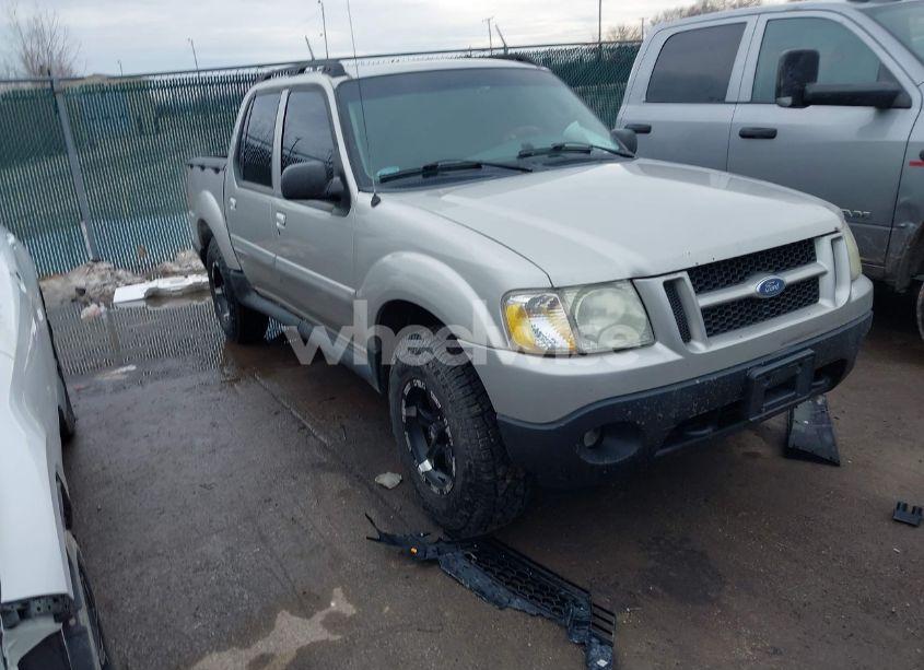 2003 Ford Explorer SPORT TRAC XLS/XLT (VIN 1FMZU77E63UC31712) main photo
