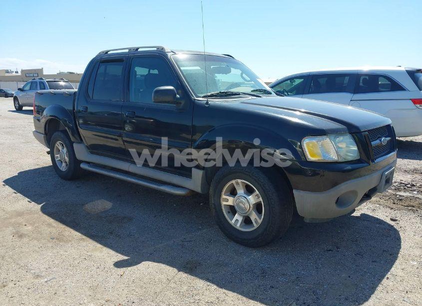 2003 Ford Explorer SPORT TRAC XLS/XLT (VIN 1FMZU77E63UC81221) main photo