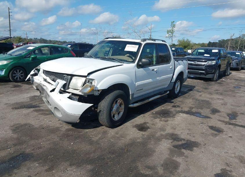 Photo 2 of 2001 Ford Explorer SPORT TRAC (VIN 1FMZU77E81UB44679)