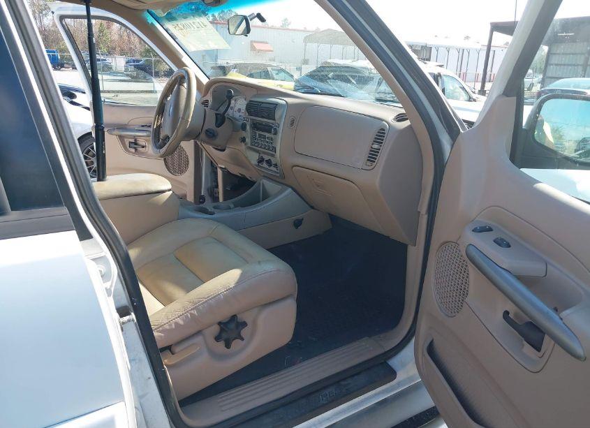 Photo 5 of 2001 Ford Explorer SPORT TRAC (VIN 1FMZU77E81UB44679)