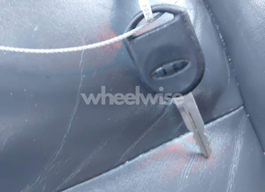 Photo 11 of 2002 Ford Explorer SPORT TRAC (VIN 1FMZU77E82UD15626)