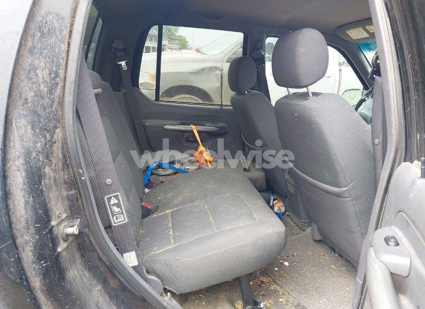 Photo 8 of 2002 Ford Explorer SPORT TRAC (VIN 1FMZU77E82UD42938)