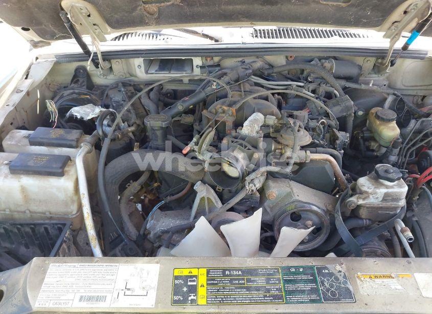 Photo 10 of 2003 Ford Explorer SPORT TRAC XLS/XLT (VIN 1FMZU77E83UA65631)