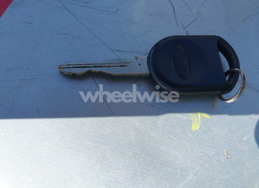 Photo 11 of 2003 Ford Explorer SPORT TRAC XLS/XLT (VIN 1FMZU77E83UA65631)