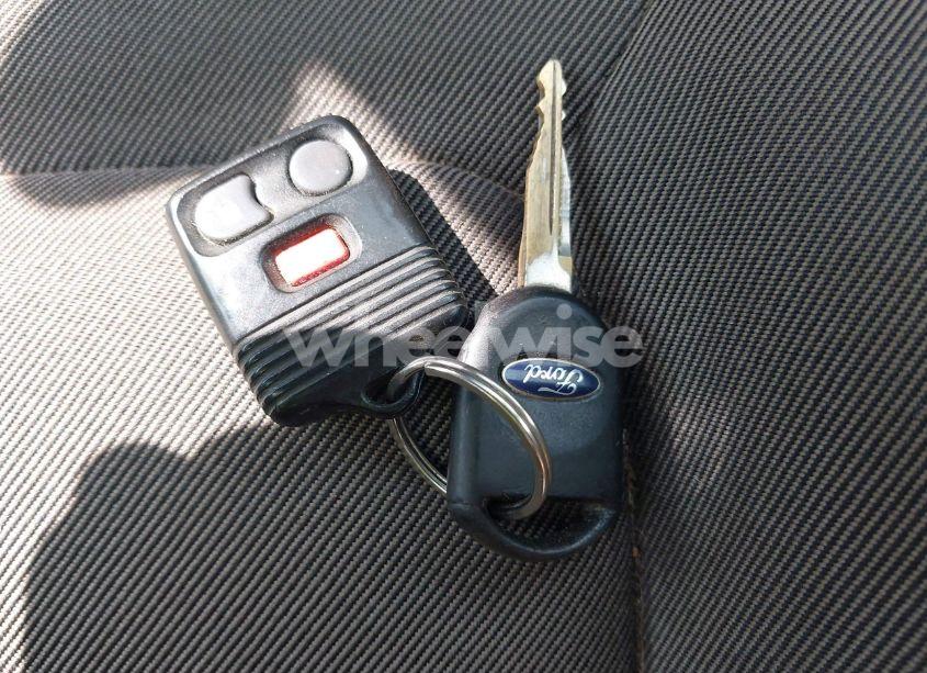 Photo 11 of 2002 Ford Explorer SPORT TRAC (VIN 1FMZU77E92UB70693)