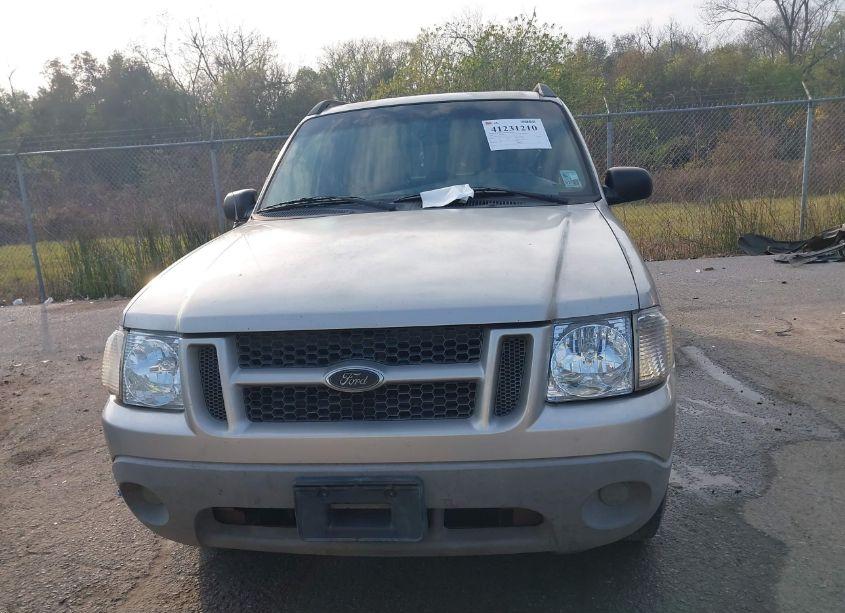 Photo 12 of 2002 Ford Explorer SPORT TRAC (VIN 1FMZU77EX2UD24702)